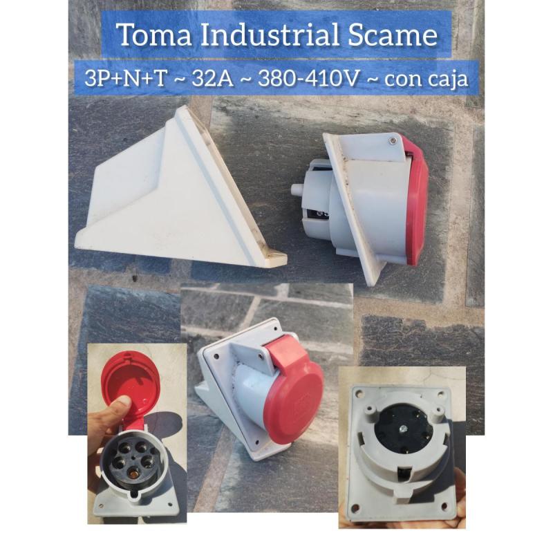Toma SCAME 3P+N+T 380V 32A con Caja Empotrable Trifásica Taller Industrial