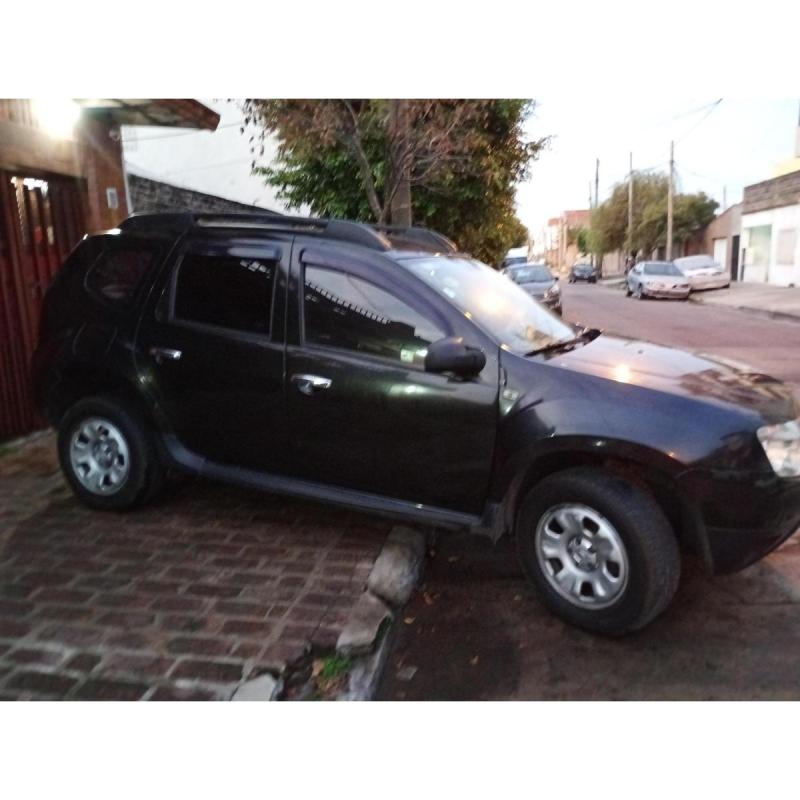 Vendo Renault duster modelo 2013 confort plus 4x2 1.6 - 2