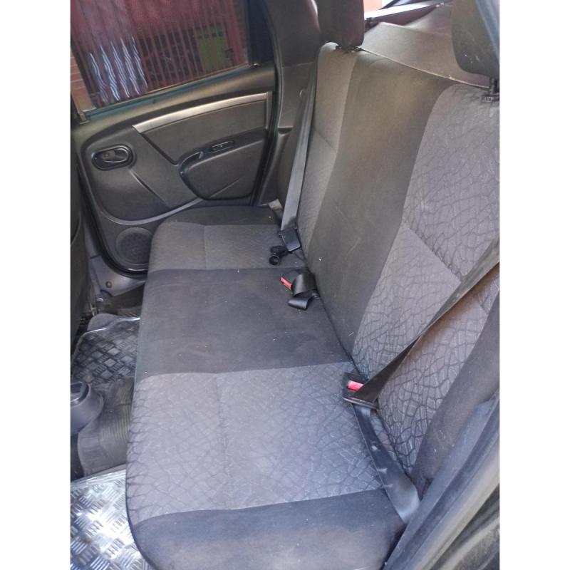 Vendo Renault duster modelo 2013 confort plus 4x2 1.6 - 7