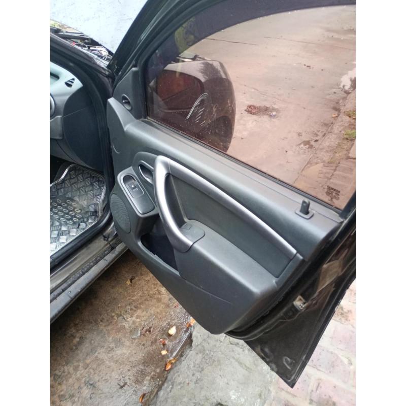 Vendo Renault duster modelo 2013 confort plus 4x2 1.6 - 13