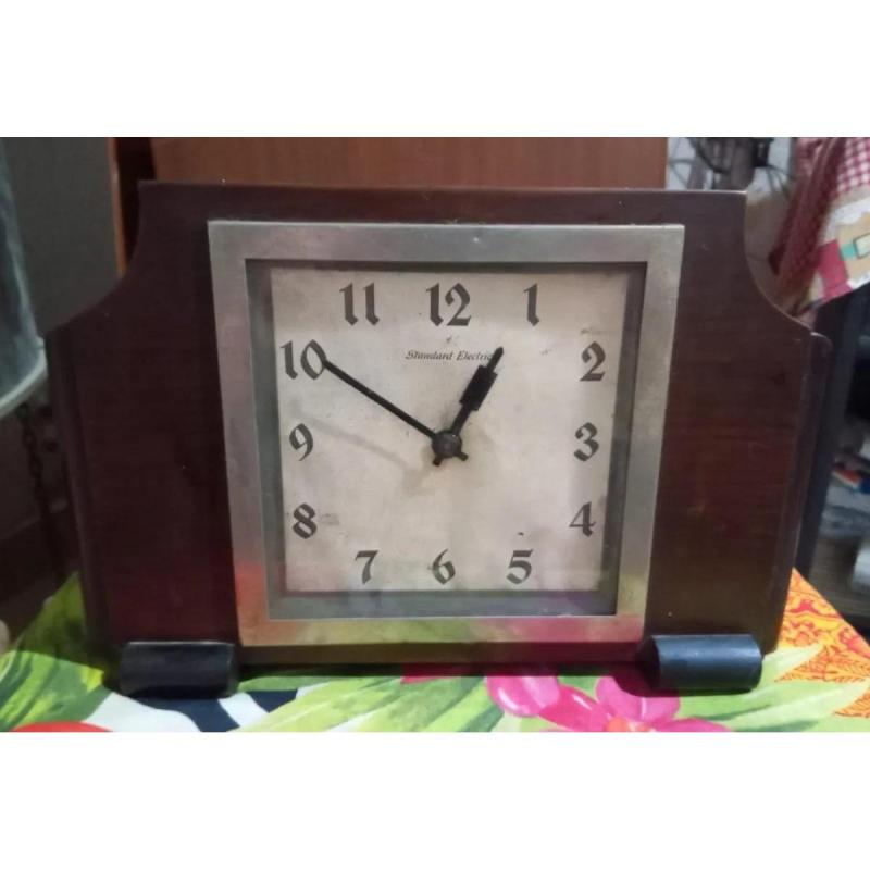 Reloj De Mesa Cuadrado Standard Electric Análogo Madera