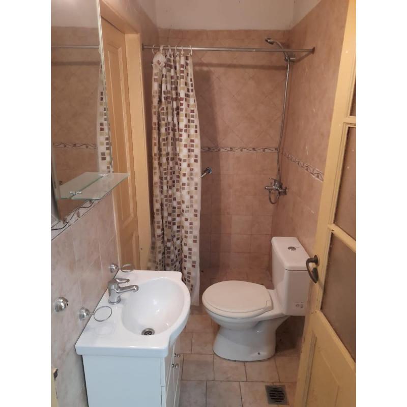Departamento tipo casa de 2 ambientes a refaccionar, SIN EXPENSAS. - 4