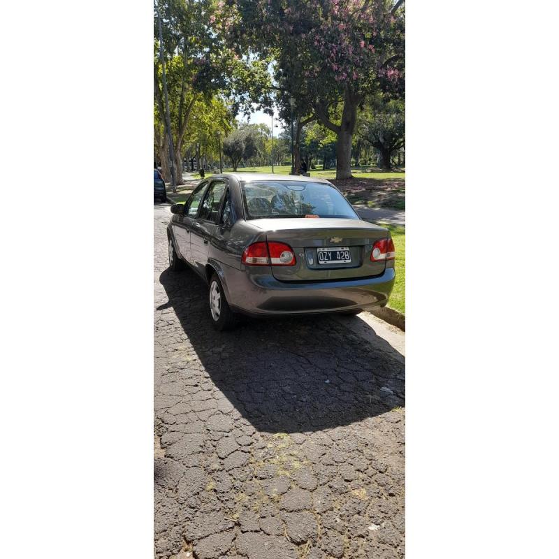 Vendo Corsa Classic 4p Ls Motor 1.4 Nafta, Titular, Unico DueÑo - 3