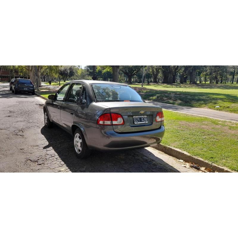 Vendo Corsa Classic 4p Ls Motor 1.4 Nafta, Titular, Unico DueÑo - 4