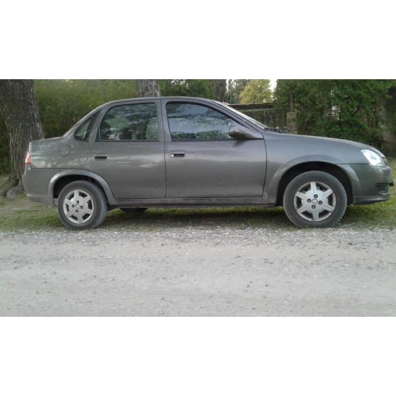 Vendo Corsa Classic 4p Ls Motor 1.4 Nafta, Titular, Unico DueÑo - 11