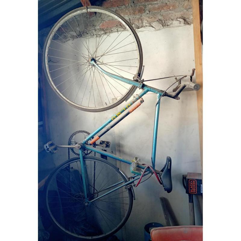 Bicicleta clásica OLMO tipo carrera.