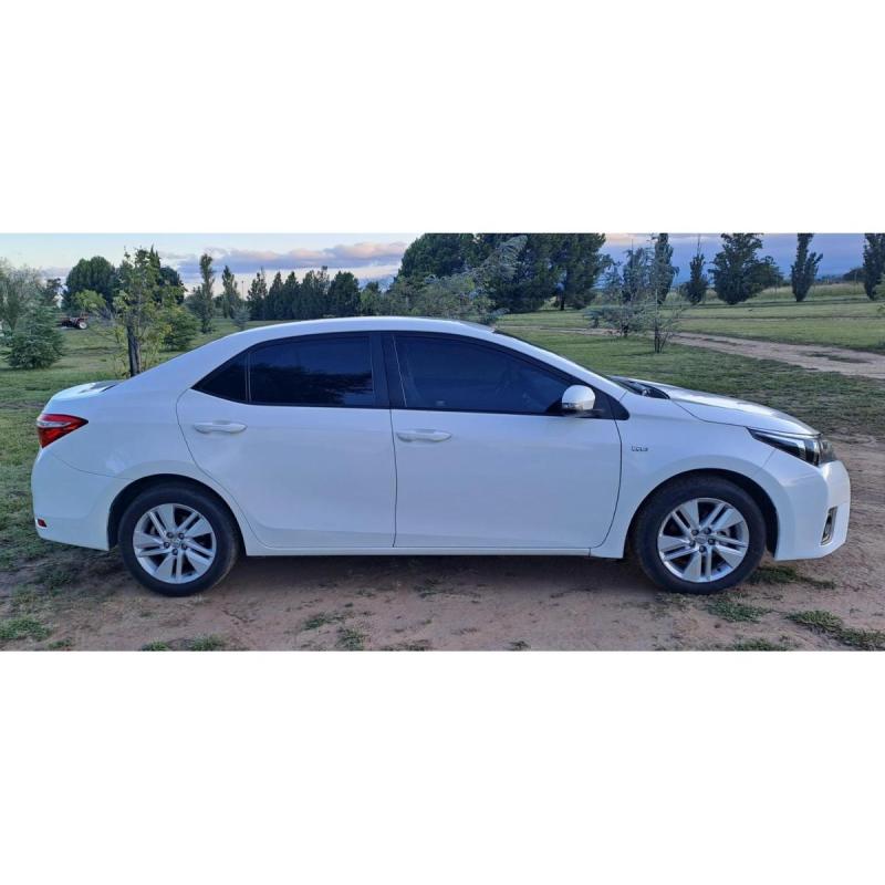 Vendo Toyota Corolla Xei Cvt 1.8 Nafta – Gnc 2015 - 3