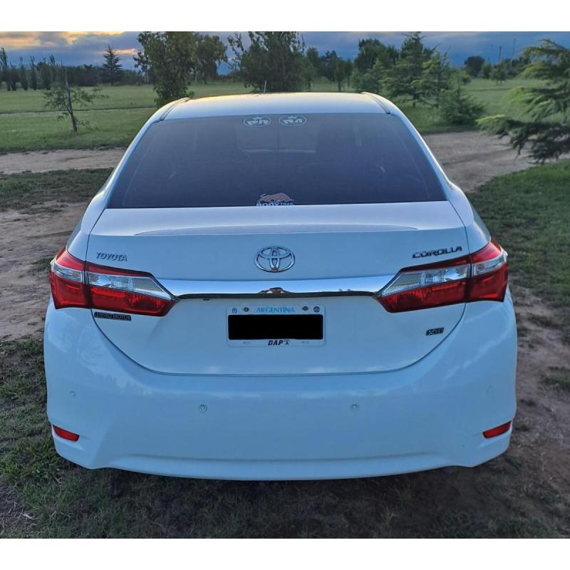 Vendo Toyota Corolla Xei Cvt 1.8 Nafta – Gnc 2015 - 4