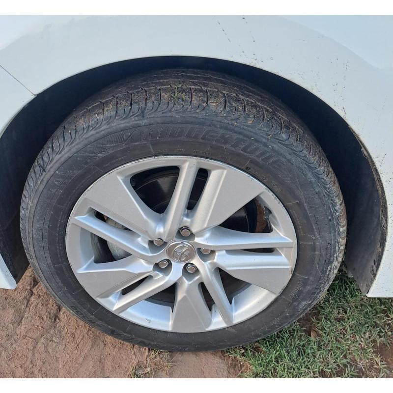 Vendo Toyota Corolla Xei Cvt 1.8 Nafta – Gnc 2015 - 8