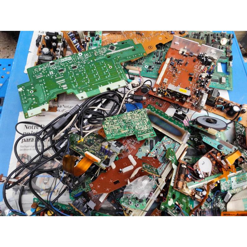 lote de basura electronica - 2