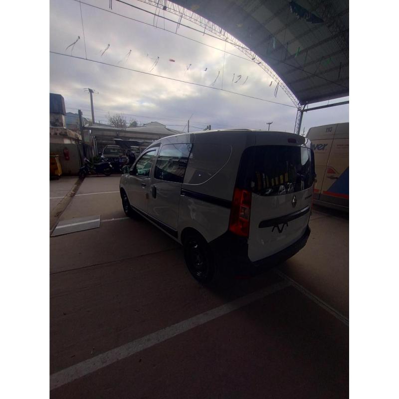 Vendo Renault Kangoo Confort 1.6 - 5