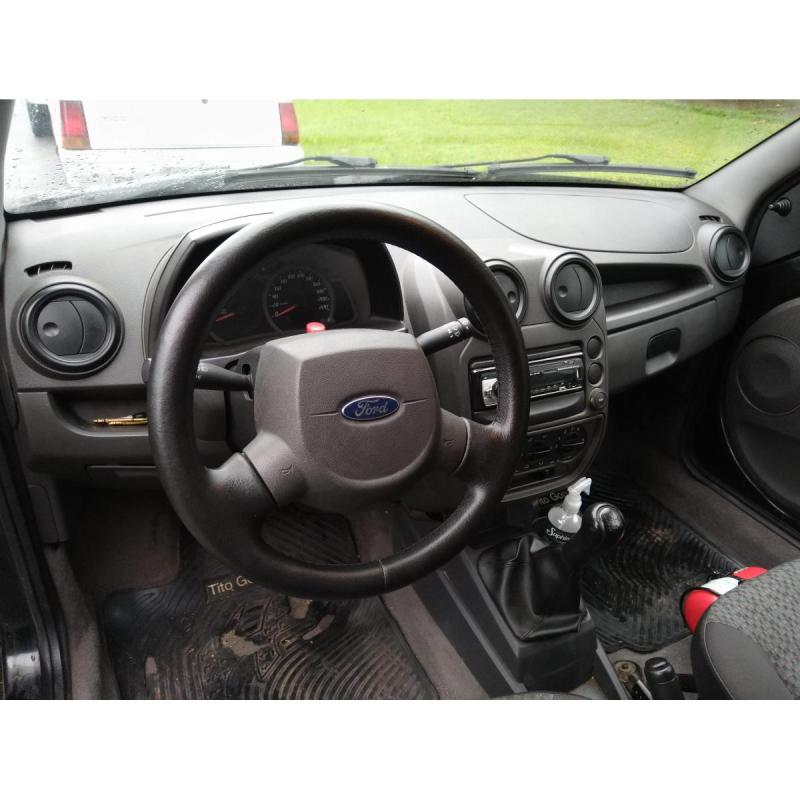 Ford Ka Fly Viral 1.0 2012 181.000 km.