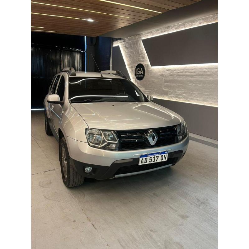 Duster 2.0 Privilege 70.000km - 10