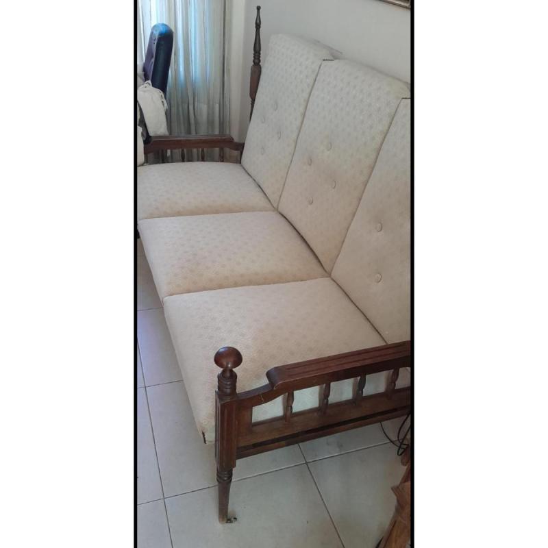 Sillón colonial español tallado de 3 cuerpos - 2