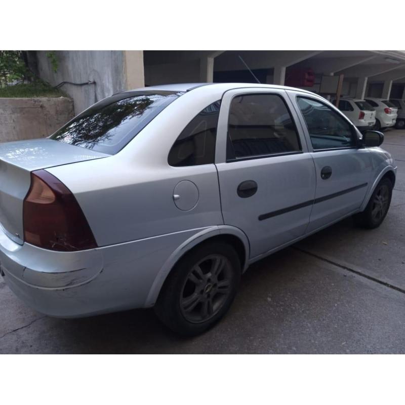 Vendo Corsa II 2009 1.8 Nafta - 3