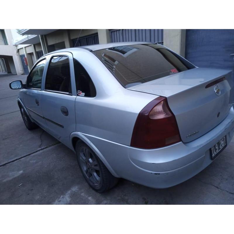 Vendo Corsa II 2009 1.8 Nafta - 5