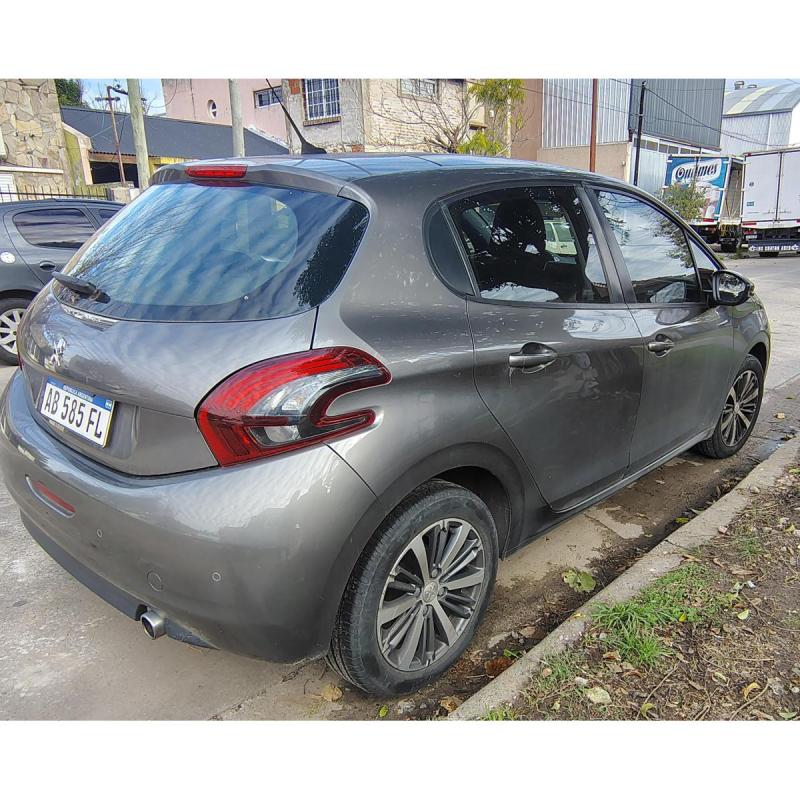 Peugeot 208 Allure 2017 km46653 - 3