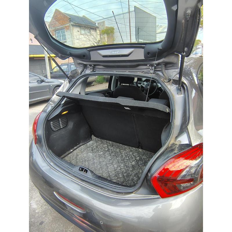 Peugeot 208 Allure 2017 km46653 - 10