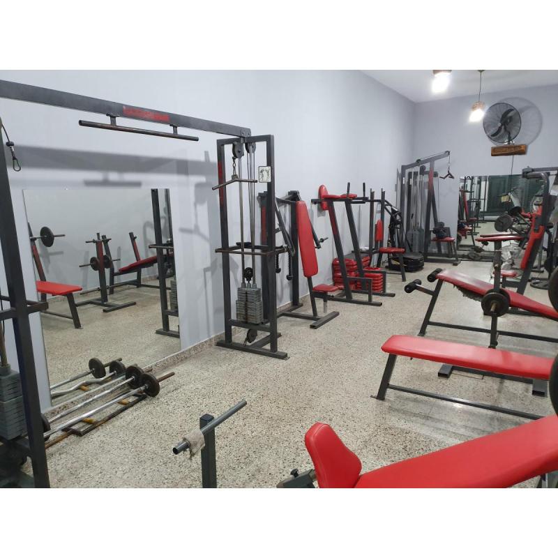 Equipamiento - Gimnasio De MusculaciÓn Y AerÓbico