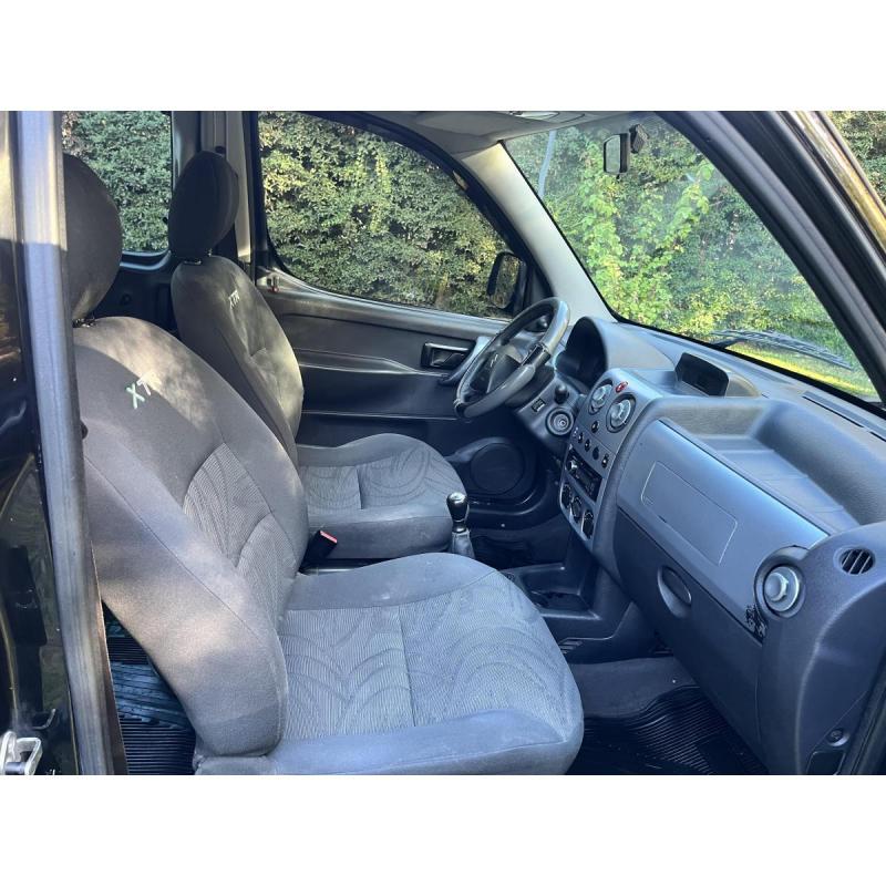 Vendo Berlingo XTR HDI 2017 excelente - 9