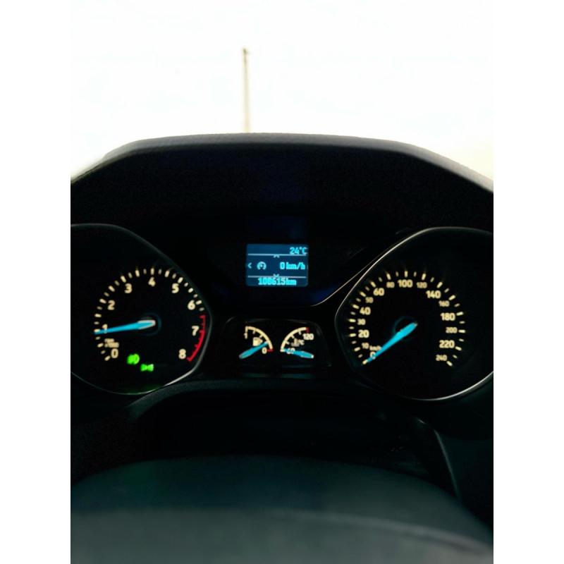 Ford Focus S M/t Mod 2018 - 6