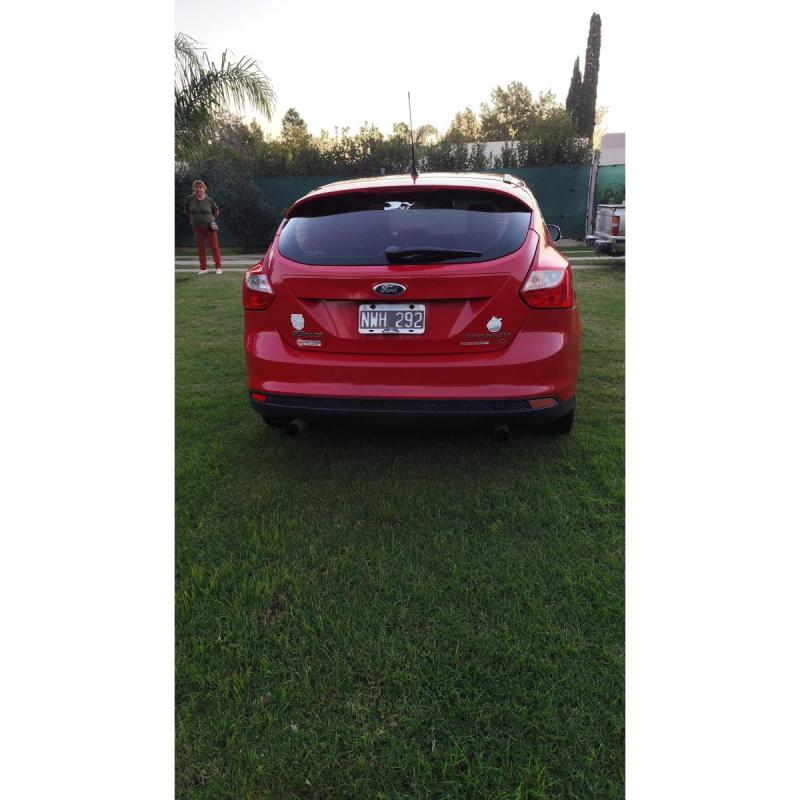 Ford Focus Titanium 2.0 2014