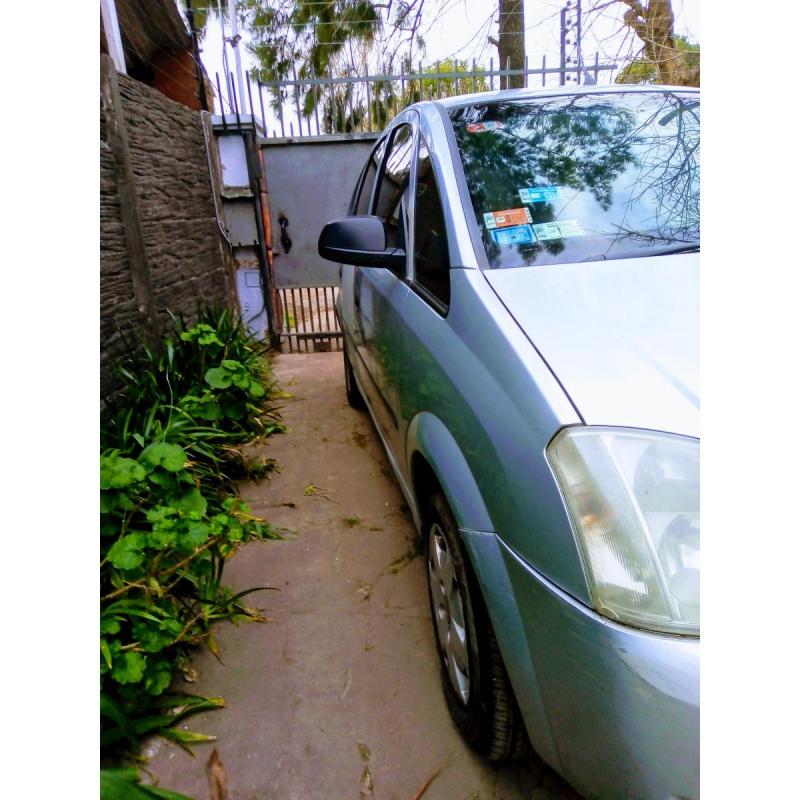 Vendo Meriva 1.8 GLPlus 2010 c/GNC Único Dueño - 2