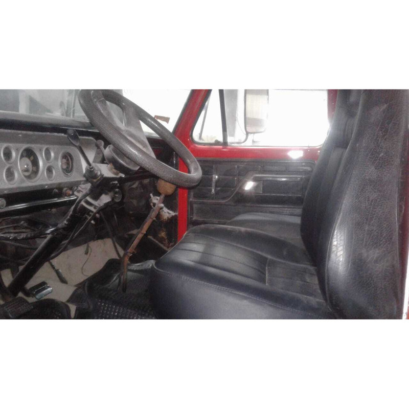 Camión Ford F7000 con volcador - balancín - doble eje - 2