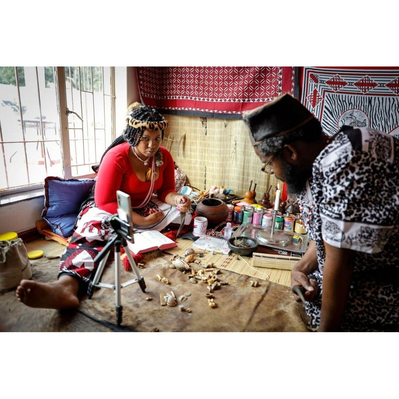 Herbolario de confianza Sanador y lector psíquico