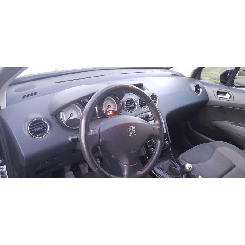 Impecable Peugeot 308 Allure Navegador, Esp 2017 1.6 - 6/6