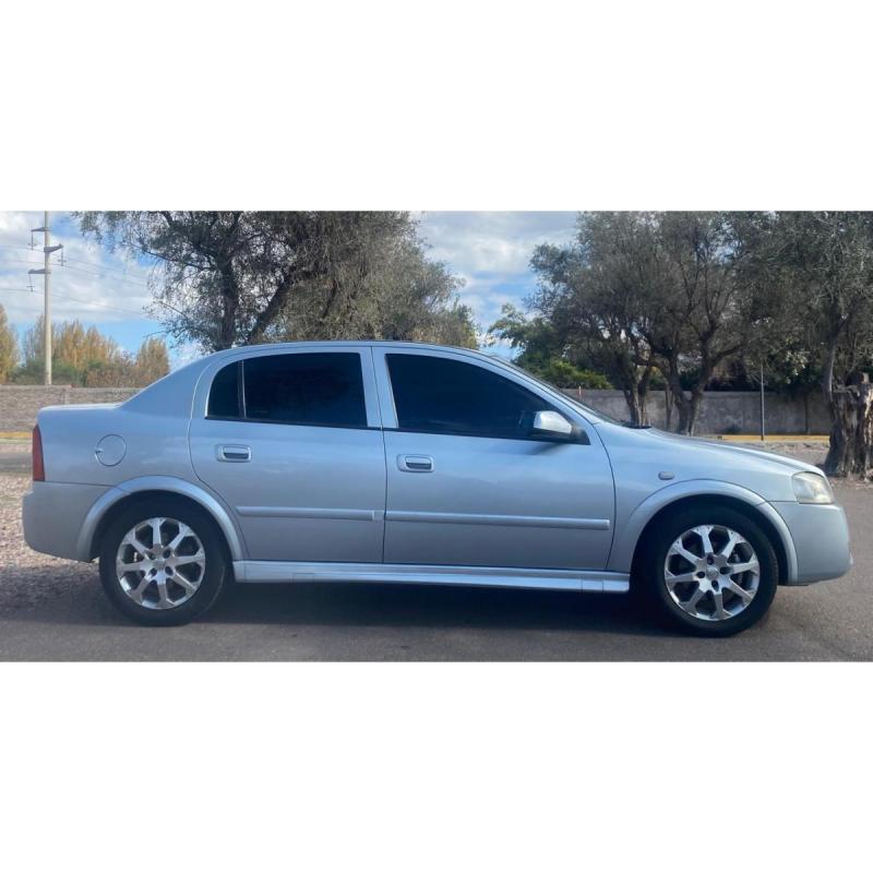 Vendo - Único dueño - 8