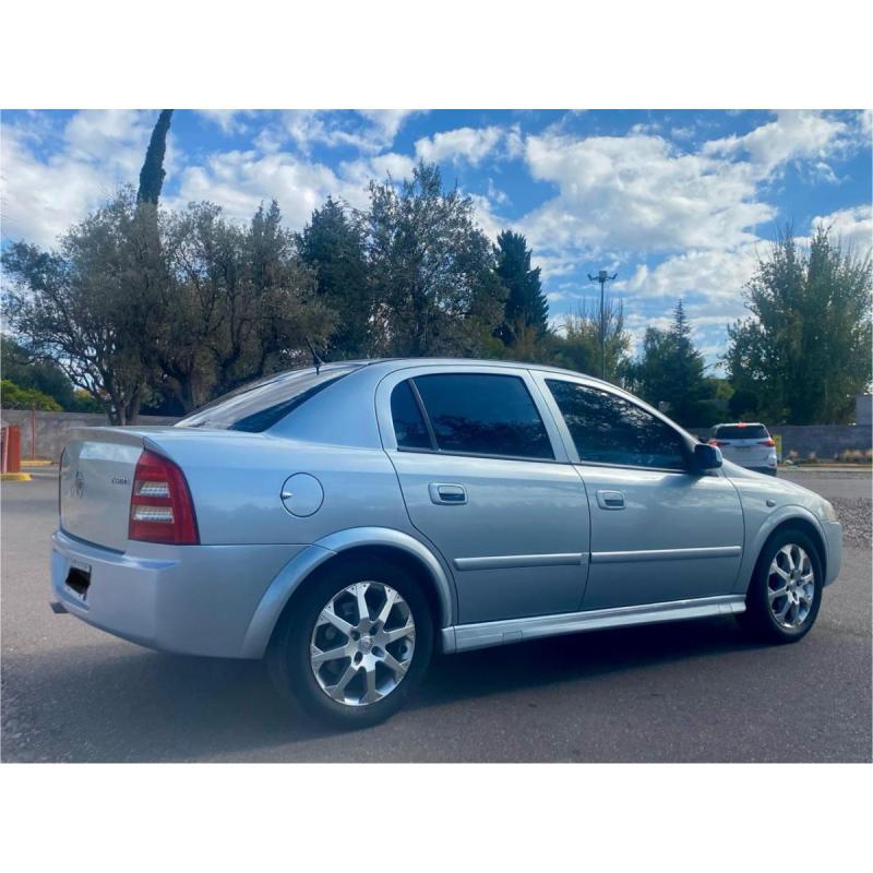 Vendo - Único dueño - 9