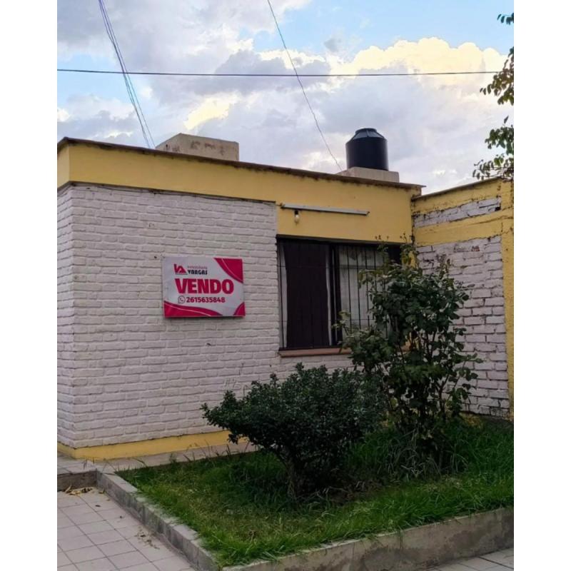 Vendo Casa AntisÍsmica En Barrio 1° De Mayo, Las Heras, Mendoza.