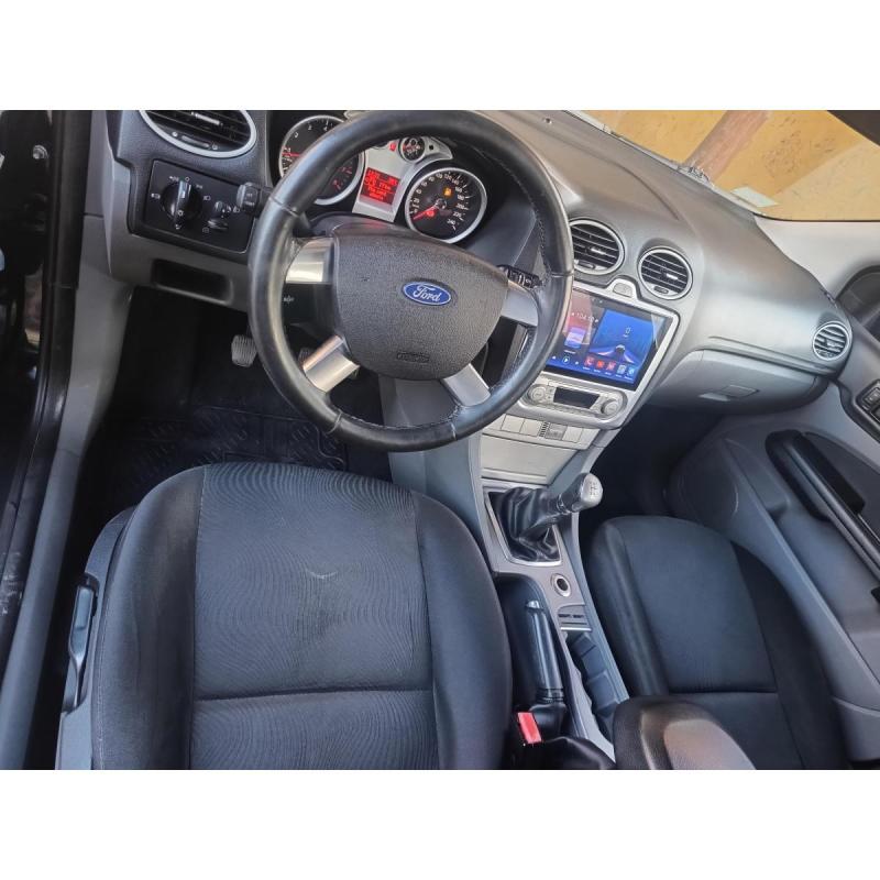 Ford Focus 2.0 Trend Plus - 4