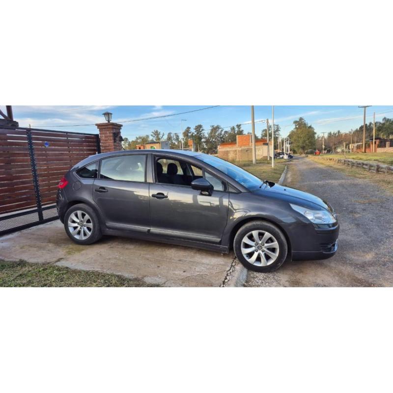 Vendo o permuto Citroën c4 2013 nafta 1.6 pack look ... - 4