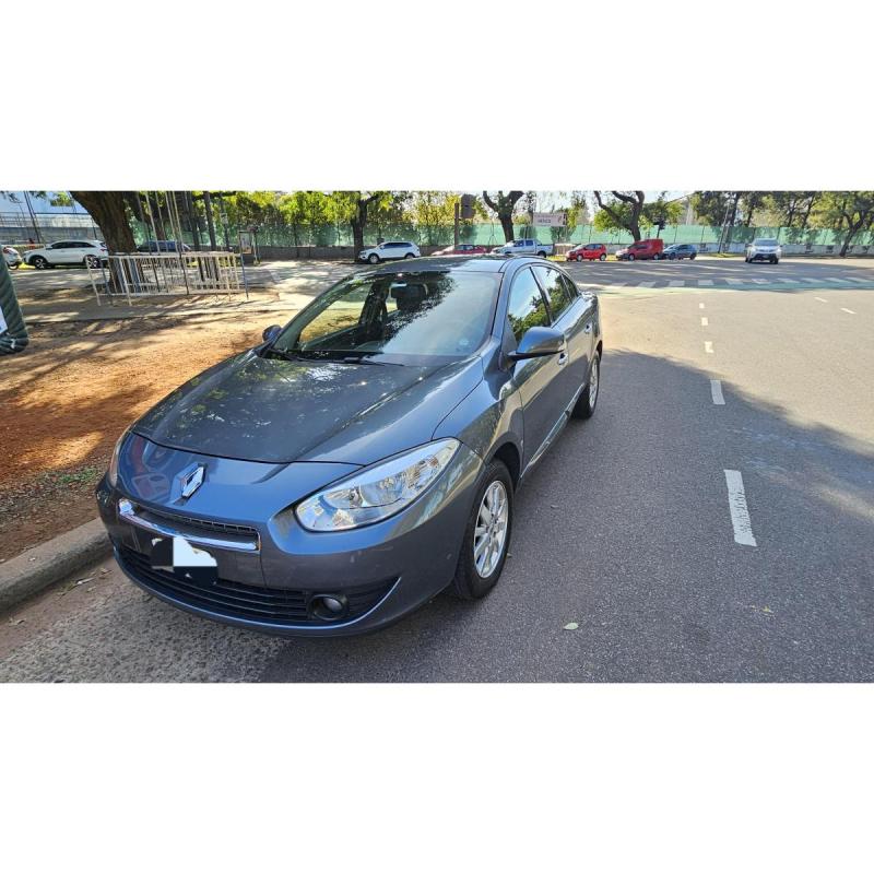 RENAULT FLUENCE DINAMIC 2.O motor y caja Nissan
