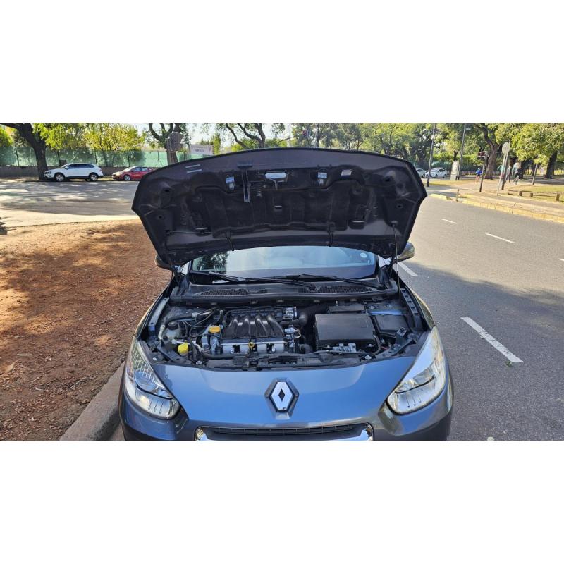 RENAULT FLUENCE DINAMIC 2.O motor y caja Nissan - 6