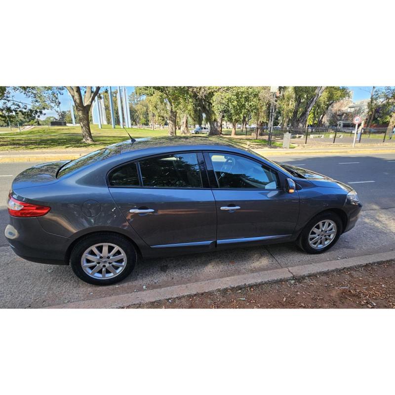 RENAULT FLUENCE DINAMIC 2.O motor y caja Nissan - 7