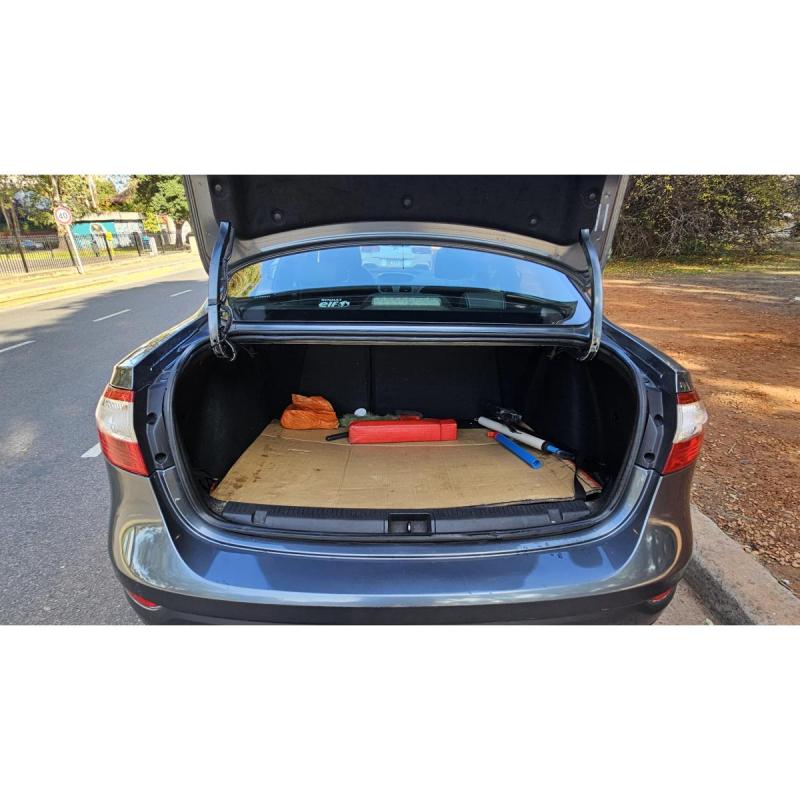 RENAULT FLUENCE DINAMIC 2.O motor y caja Nissan - 9