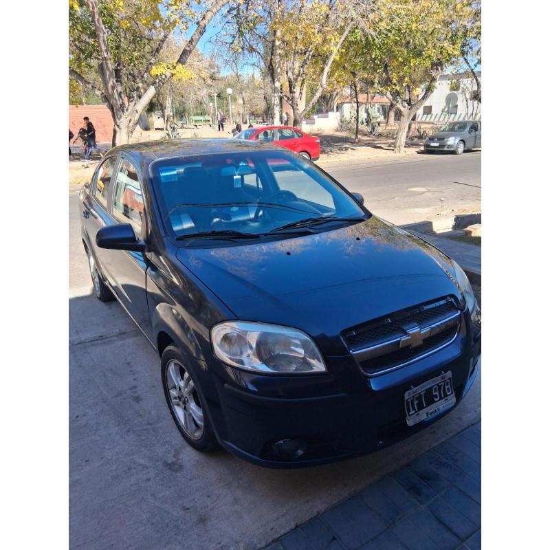 VENDO CHEVROLET AVEO 2009 164.000KM - 2/13