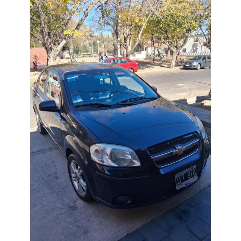 VENDO CHEVROLET AVEO 2009 164.000KM - 3/13