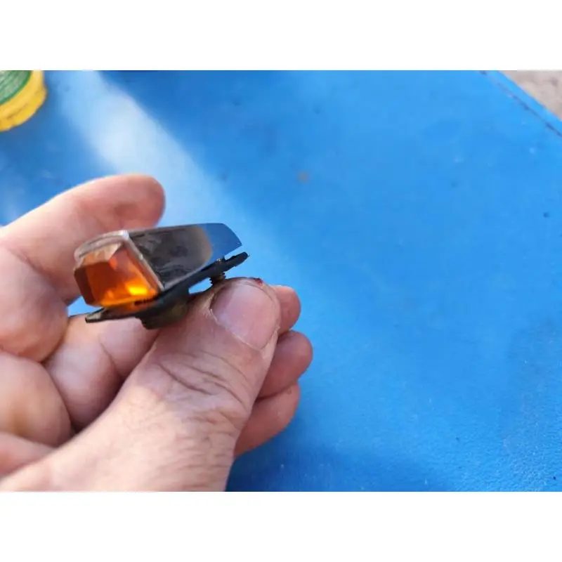 Faro luz de giro de capot Dodge (polara o 1500)