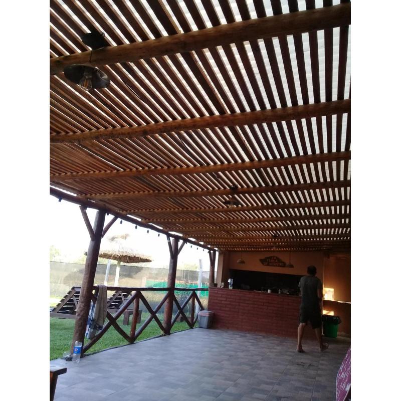 Quinchos, Pergolas, Sombrillas, decks - 7/11