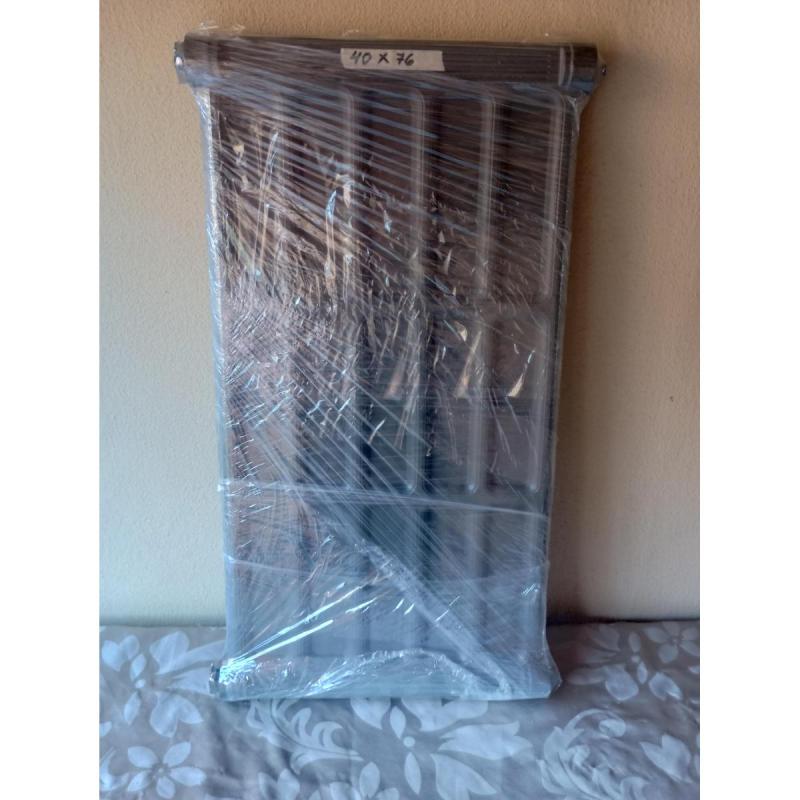 Radiador de calefacción antiguo