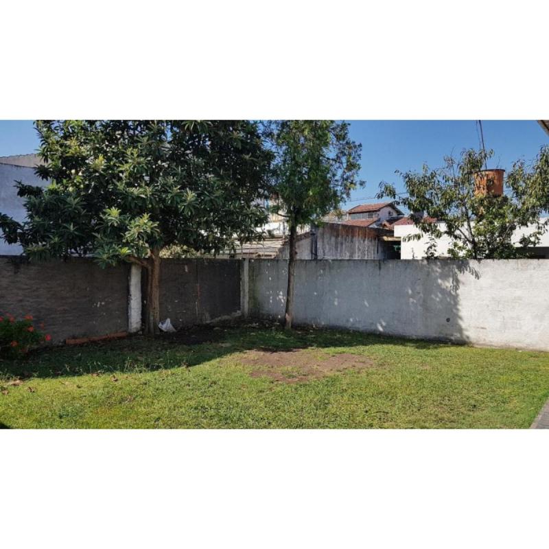 Alquiler En Castelar Nte. Chalet 4 Amb.Inst.Cochera Fondo $1350000. - 5
