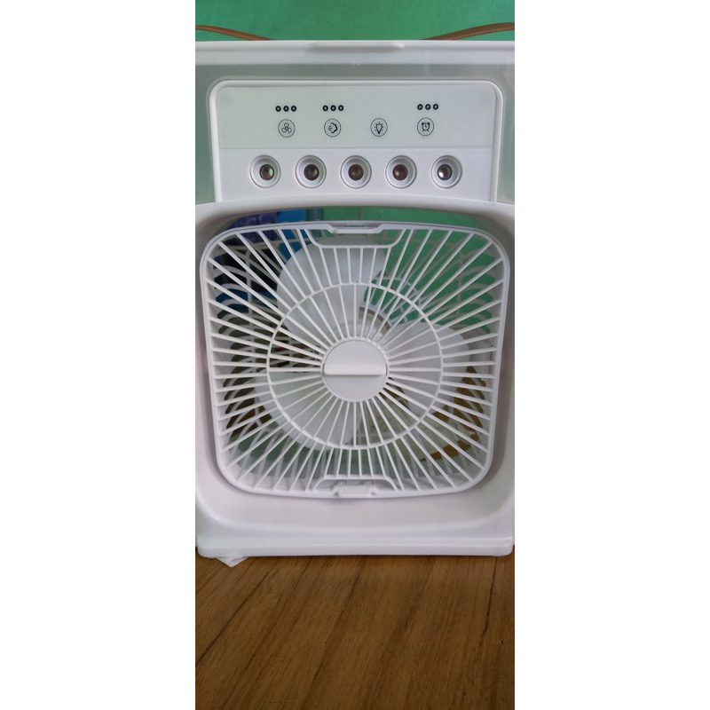 Mini ventilador con humidificador + matamosquitos electronico
