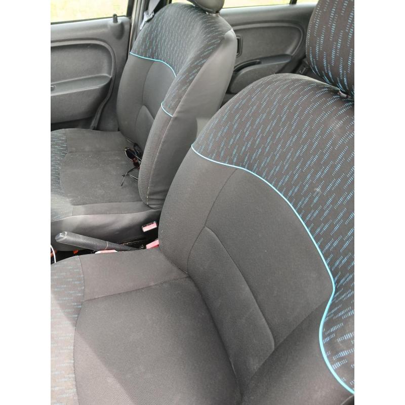 Renault Clio cinco puertas , unica mano 1.2 2015 - 7