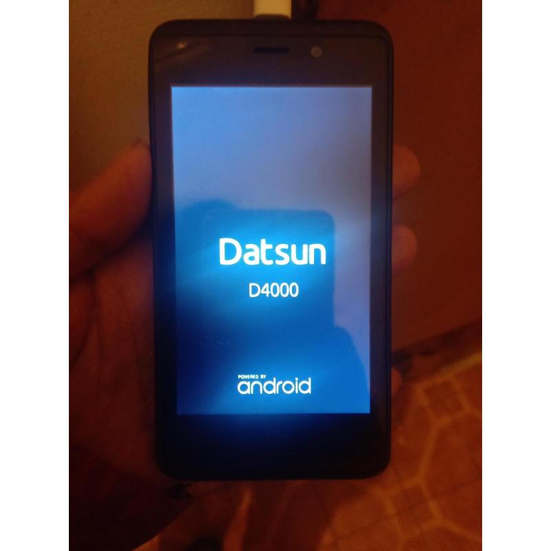 Celular usado para repuesto marca DATSUN - 2