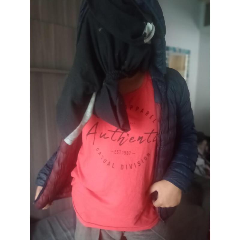 Campera escolar reversible