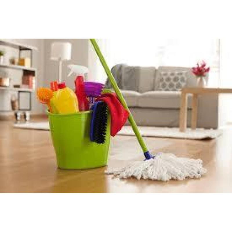 Empleda Doméstica por hora para casa de turismo